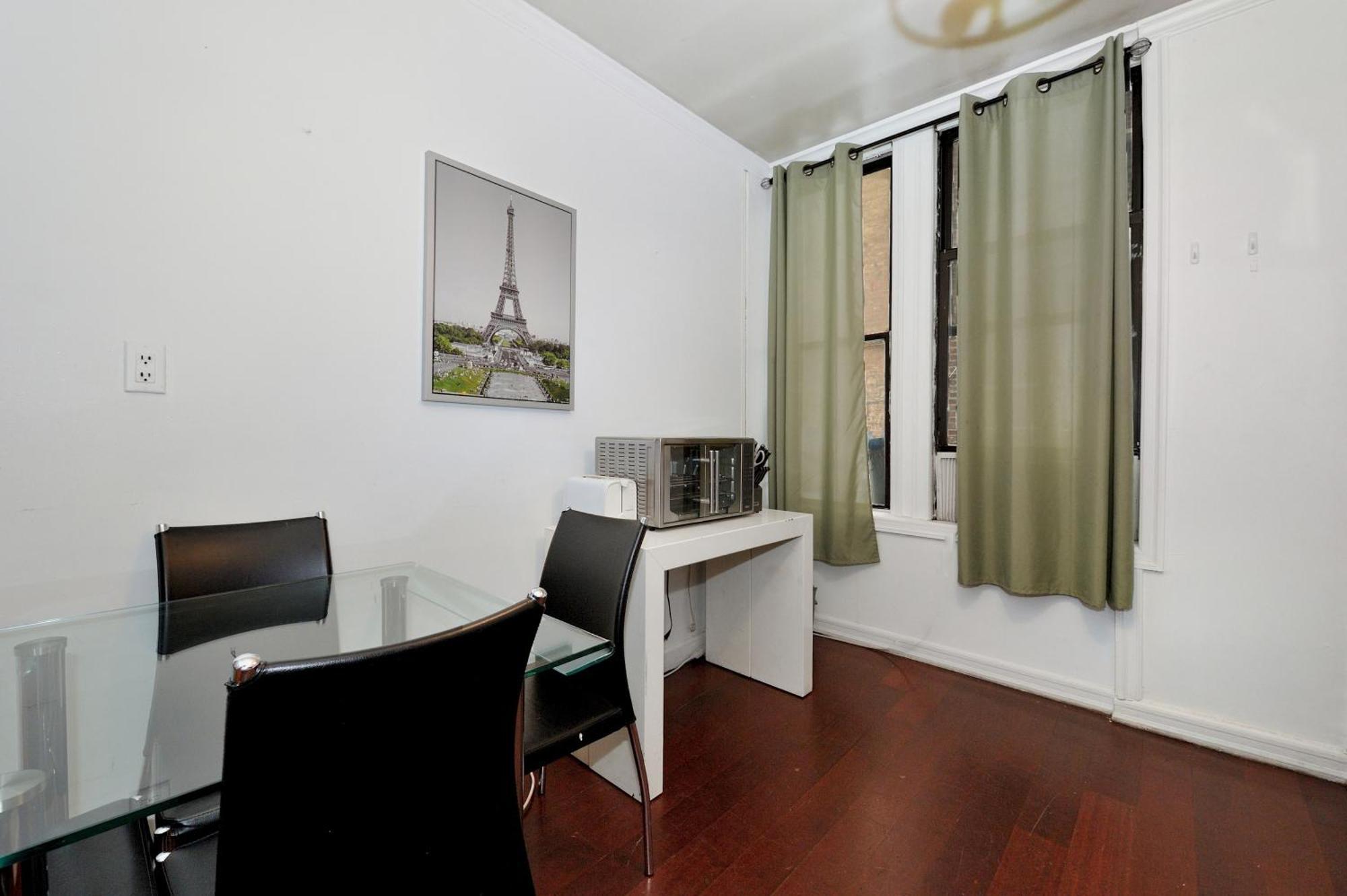 Charming 2br Near Times Square Appartamento New York